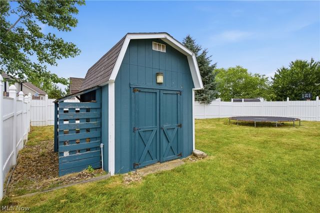 1575 Augusta Avenue, Brunswick, OH 44212
