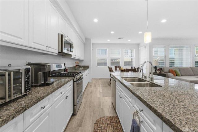 1184 Calle Oroblanco 3, Chula Vista, CA 91913