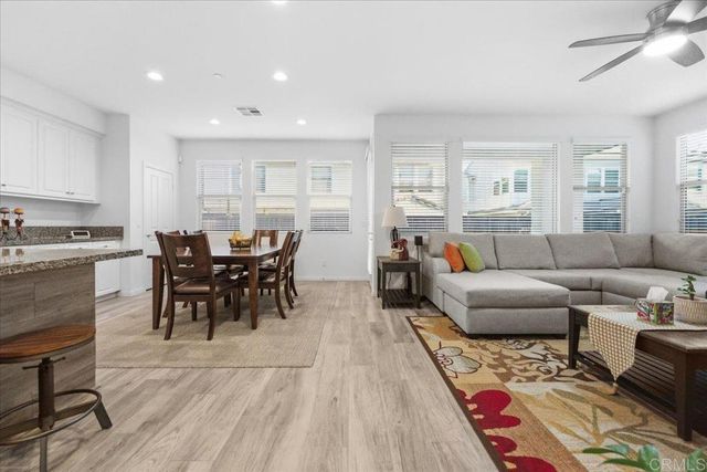 1184 Calle Oroblanco 3, Chula Vista, CA 91913