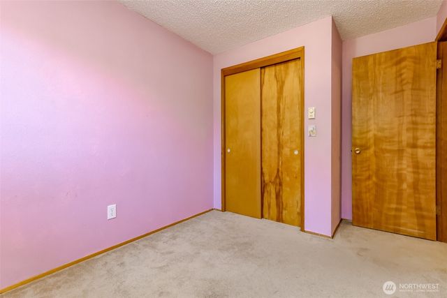 2501 64th Avenue NE, Tacoma, WA 98422
