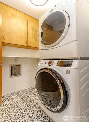 2501 64th Avenue NE, Tacoma, WA 98422