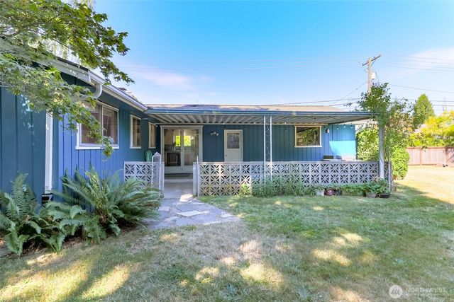 2501 64th Avenue NE, Tacoma, WA 98422