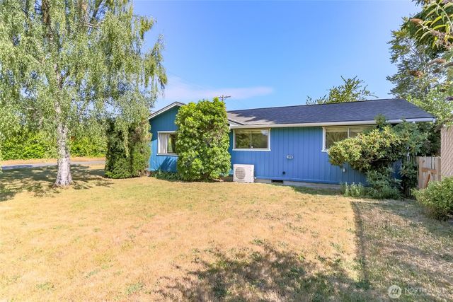2501 64th Avenue NE, Tacoma, WA 98422