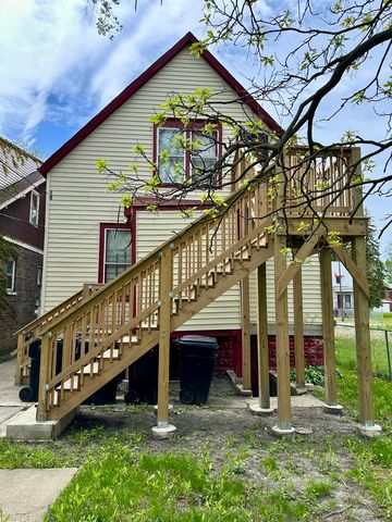 10749 S State Street, Chicago, IL 60628