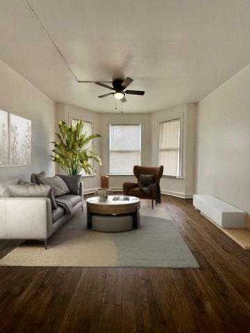 10749 S State Street, Chicago, IL 60628