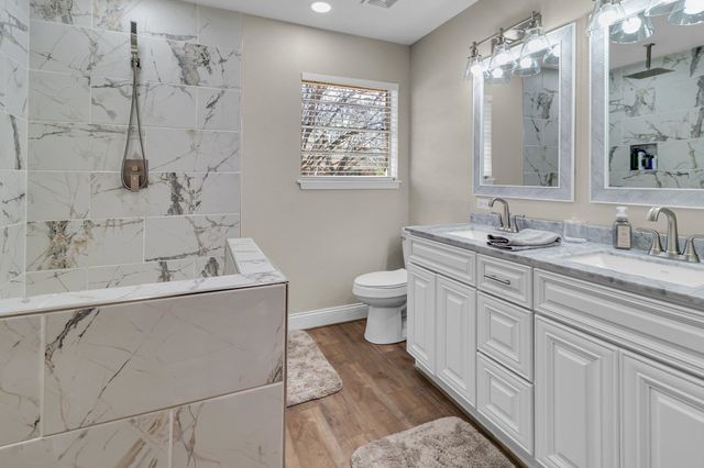 1800 Cardinal St, Longview, TX 75601