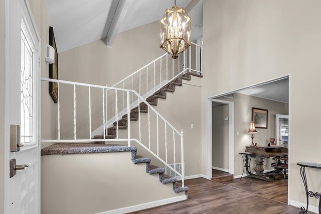 1800 Cardinal St, Longview, TX 75601