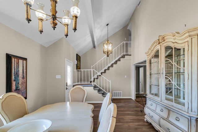 1800 Cardinal St, Longview, TX 75601