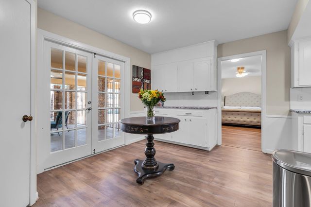1800 Cardinal St, Longview, TX 75601