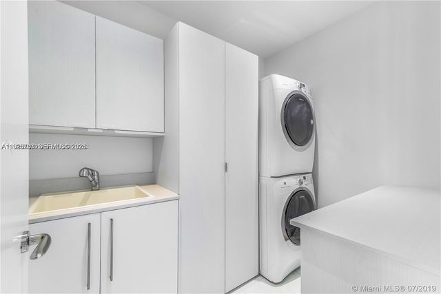 16901 Collins Ave 1905, Sunny Isles Beach, FL 33160