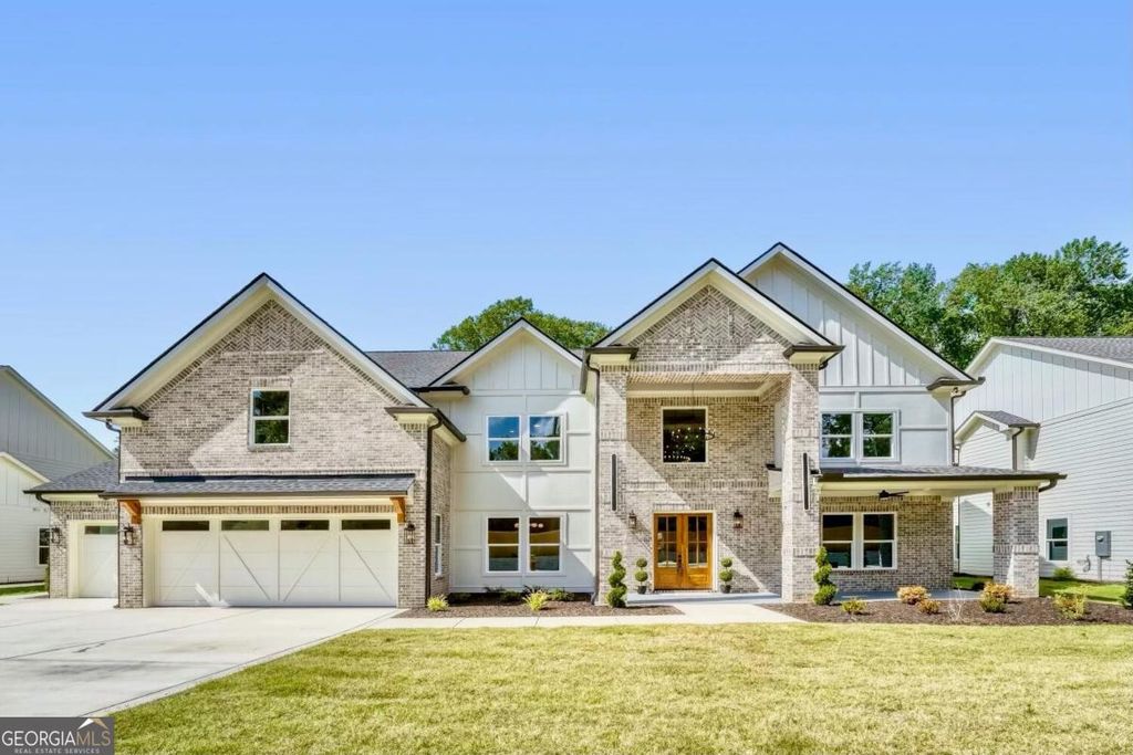 942 Cooper Road, Grayson, GA 30017