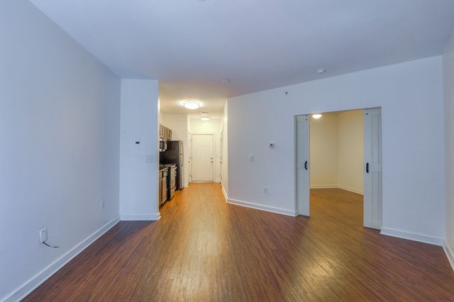 2197 Nolensville Pike Apt 325, Nashville, TN 37211