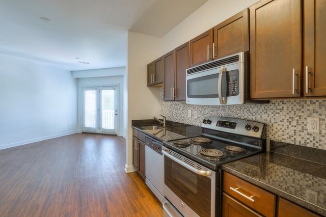 2197 Nolensville Pike Apt 325, Nashville, TN 37211