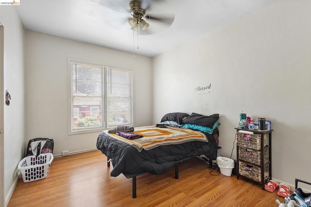 Image 12 of property listing at 4609 Bond St, Oakland, CA 94601