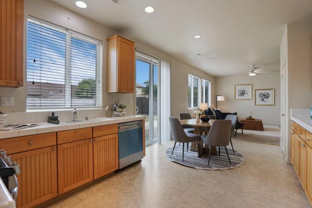 2775 Keyser Dr, Stockton, CA 95212