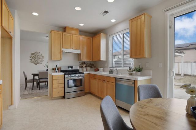 2775 Keyser Dr, Stockton, CA 95212