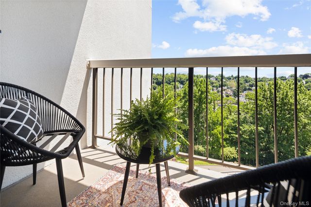 500 High Point Drive 707, Hartsdale, NY 10530