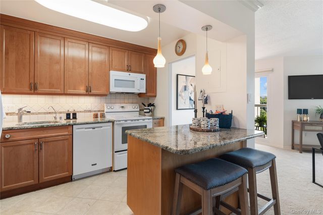 500 High Point Drive 707, Hartsdale, NY 10530