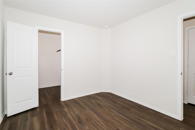 2432 Copper Canyon Drive, Conroe, TX 77301