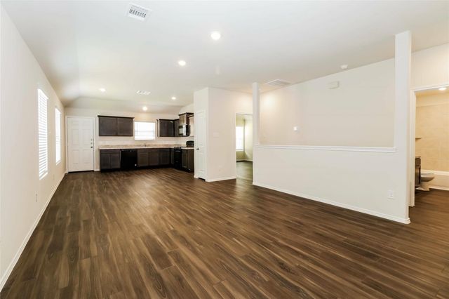 2432 Copper Canyon Drive, Conroe, TX 77301