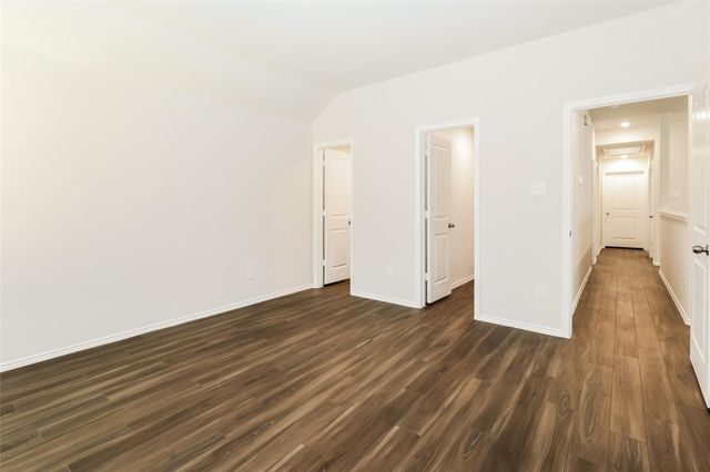 2432 Copper Canyon Drive, Conroe, TX 77301