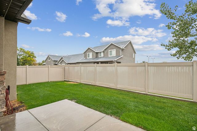 1260 N 200 W, Bountiful, UT 84010