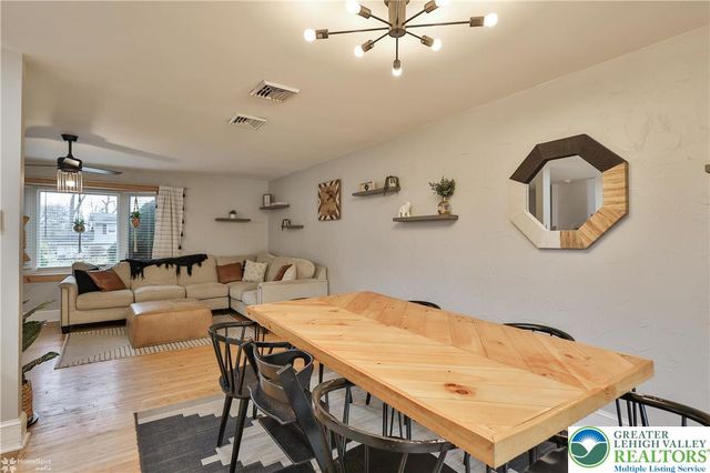 141 Elm Road, Upper Macungie Twp, PA 18104