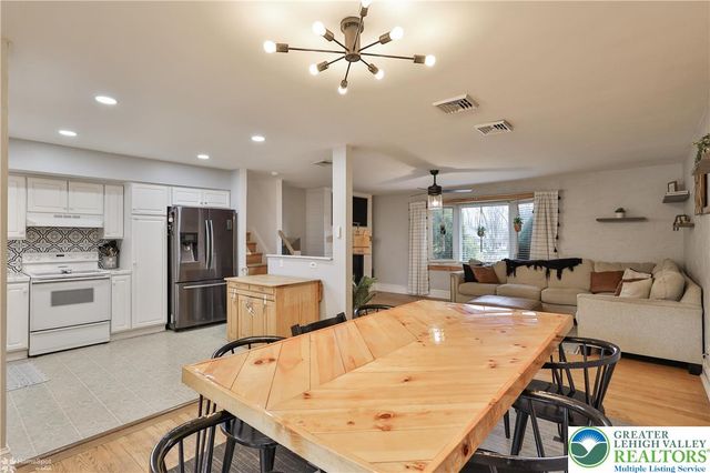 141 Elm Road, Upper Macungie Twp, PA 18104