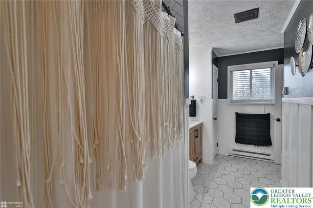 141 Elm Road, Upper Macungie Twp, PA 18104