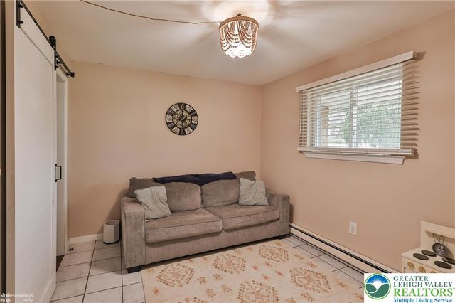 141 Elm Road, Upper Macungie Twp, PA 18104