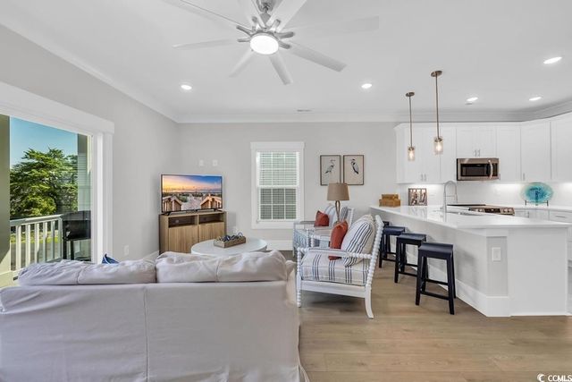 913 S Dogwood Dr. S, Surfside Beach, SC 29575