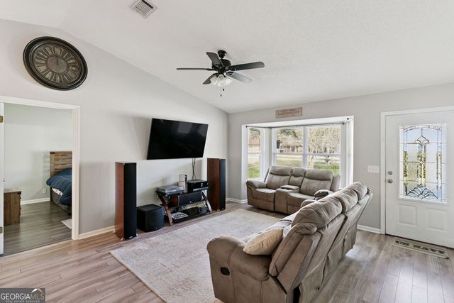 106 Westridge Court, Kingsland, GA 31548