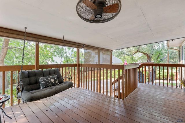 5503 WILDWOOD DR, Rapid City, SD 57702