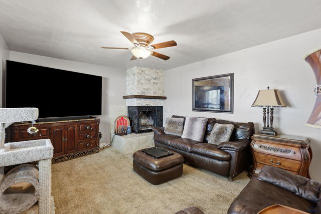 5503 WILDWOOD DR, Rapid City, SD 57702