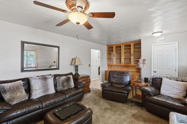 5503 WILDWOOD DR, Rapid City, SD 57702