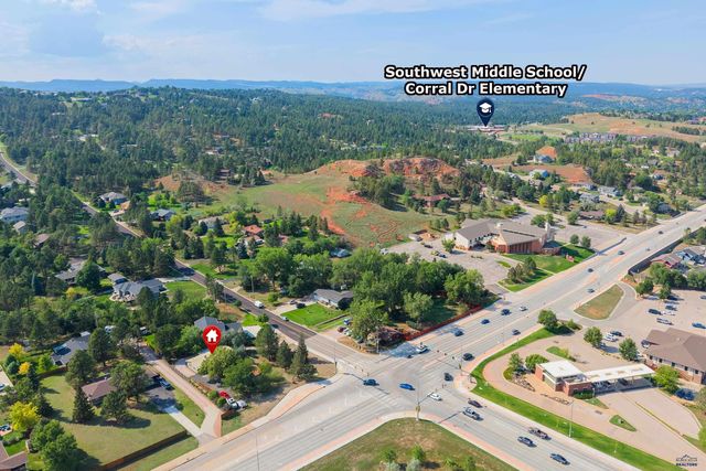 5503 WILDWOOD DR, Rapid City, SD 57702