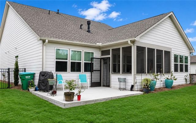 214 Hickory Bluffs Parkway, Canton, GA 30114