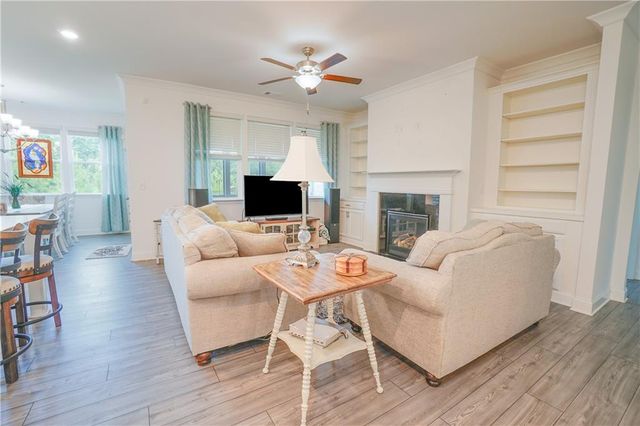214 Hickory Bluffs Parkway, Canton, GA 30114