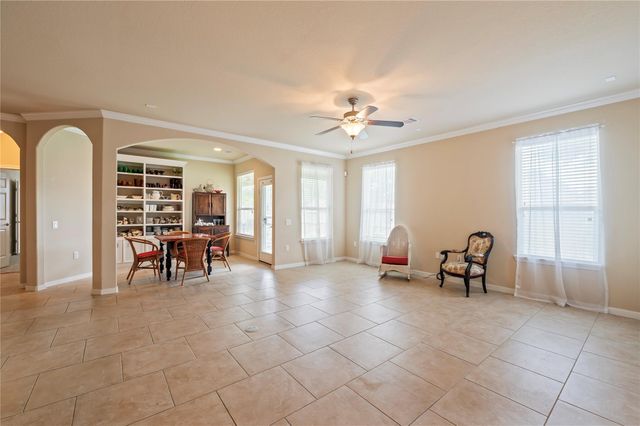 1201 N Riviera Circle, Pearland, TX 77581