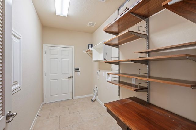 1201 N Riviera Circle, Pearland, TX 77581