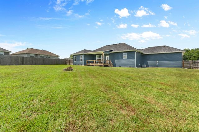 1312 S Birch Avenue, Springfield, MO 65802