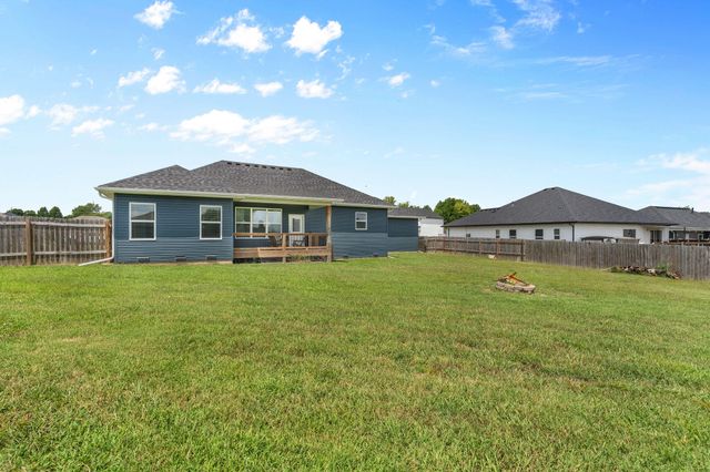 1312 S Birch Avenue, Springfield, MO 65802