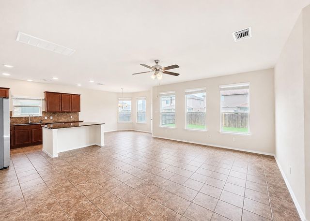 6217 Dorothy Muree DR, Temple, TX 76502