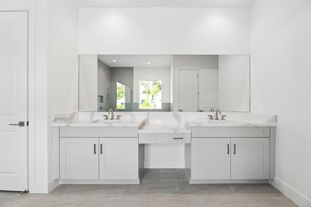 10118 Driftwood Way, Palm Beach Gardens, FL 33412