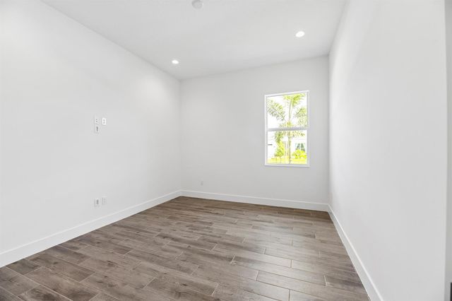 10118 Driftwood Way, Palm Beach Gardens, FL 33412