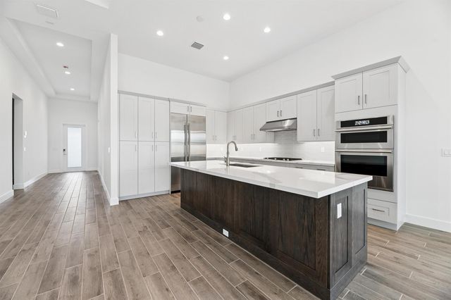 10118 Driftwood Way, Palm Beach Gardens, FL 33412