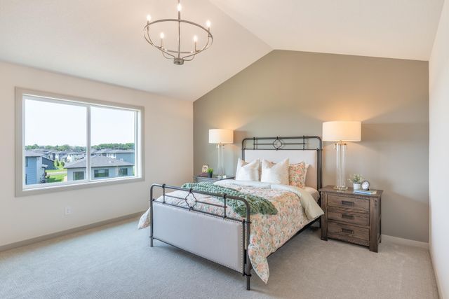 5036 Airlake Draw, Woodbury, MN 55129