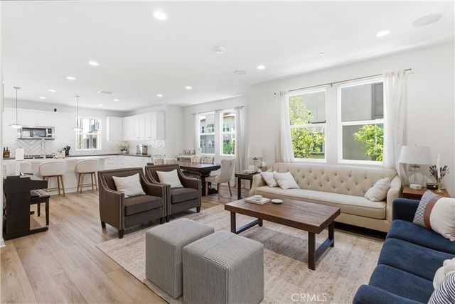 40 Sanctuary, Mission Viejo, CA 92692