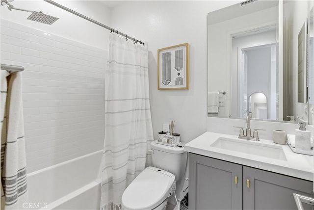 40 Sanctuary, Mission Viejo, CA 92692