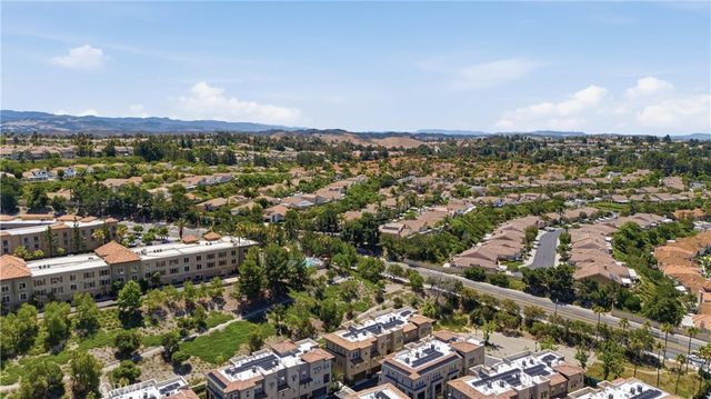 40 Sanctuary, Mission Viejo, CA 92692
